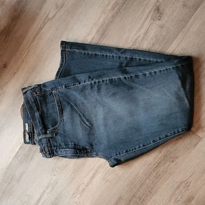 Levi's 311 Shaping Skinny Jeans
